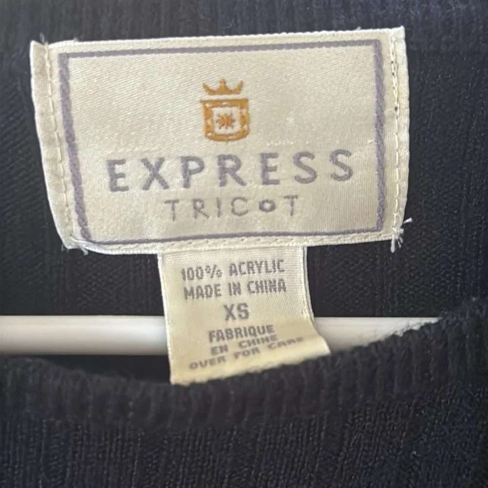 Black Ribbed Women's Top - Picture 5 of 15